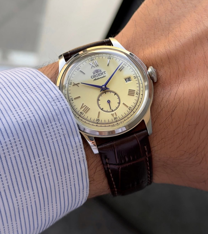 ساعت مردانه اورینت مدل RA-AP0105Y30B