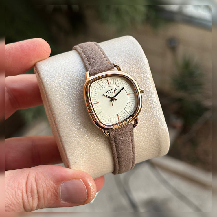 ساعت زنانه جولیوس 1393B