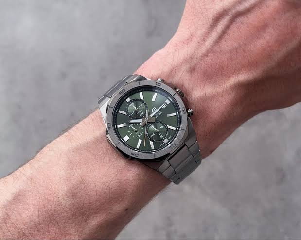 ساعت مچی مردانه EDIFICE مدل CASIO-EFV-640DC-3AVUDF