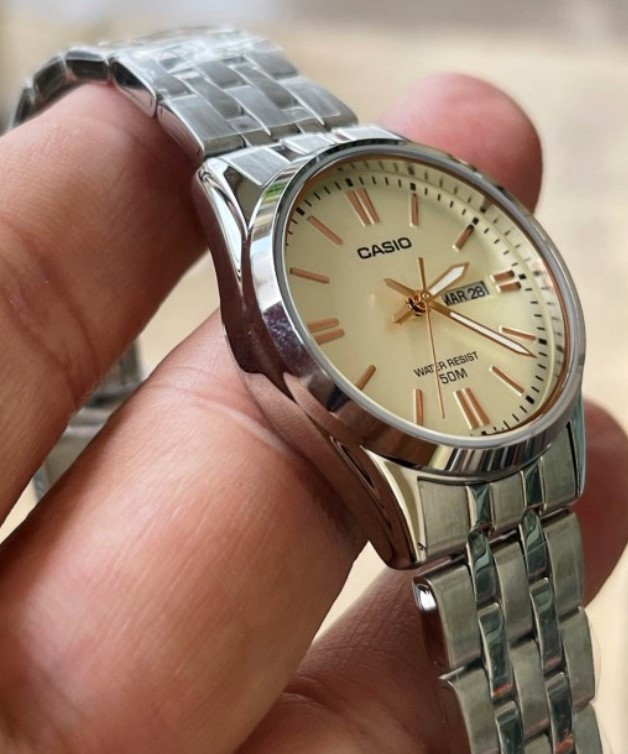 ساعت زنانه کاسیو مدل CASIO LTP-1335D-9A