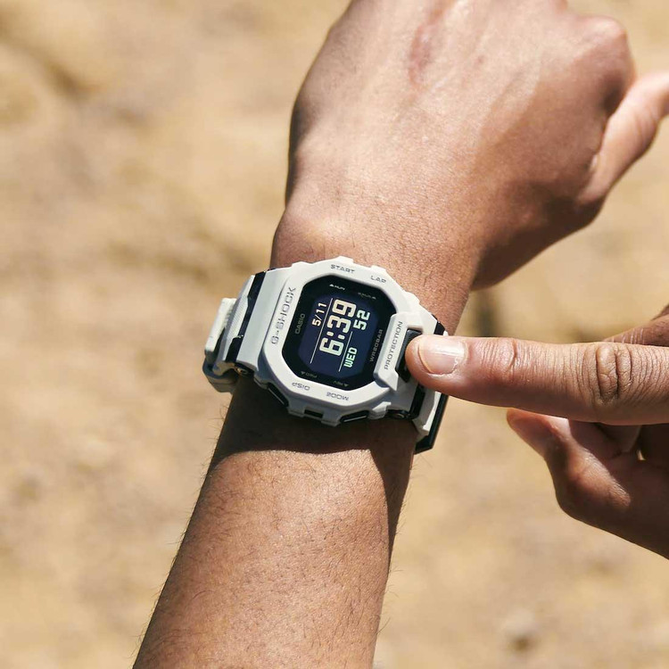 ساعت کاسیو مردانه G-Shock مدل CASIO-GBD-200UU-9DR