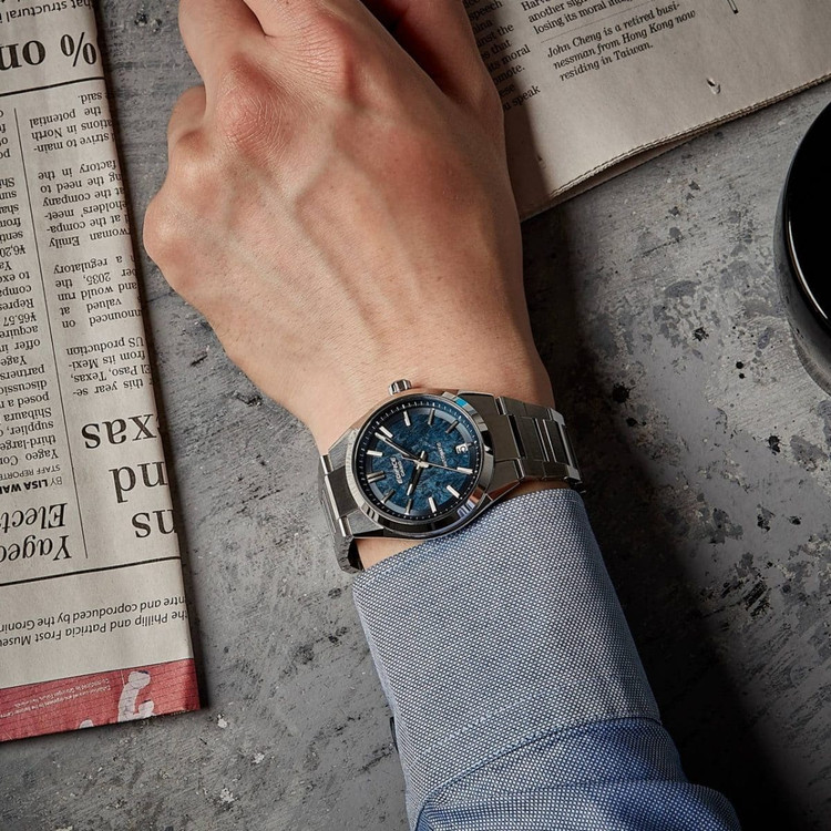 ساعت مچی مردانه کاسیو ادیفایس CASIO EDIFICE EFK-100D-2A