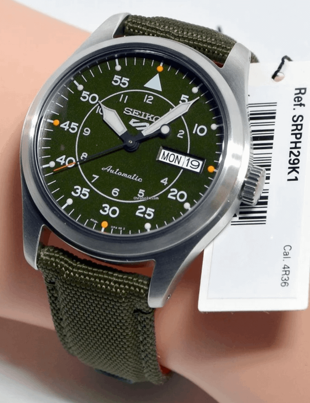 ساعت مچی مردانه سیکو، زیرمجموعه Seiko 5, کد SRPH29K1